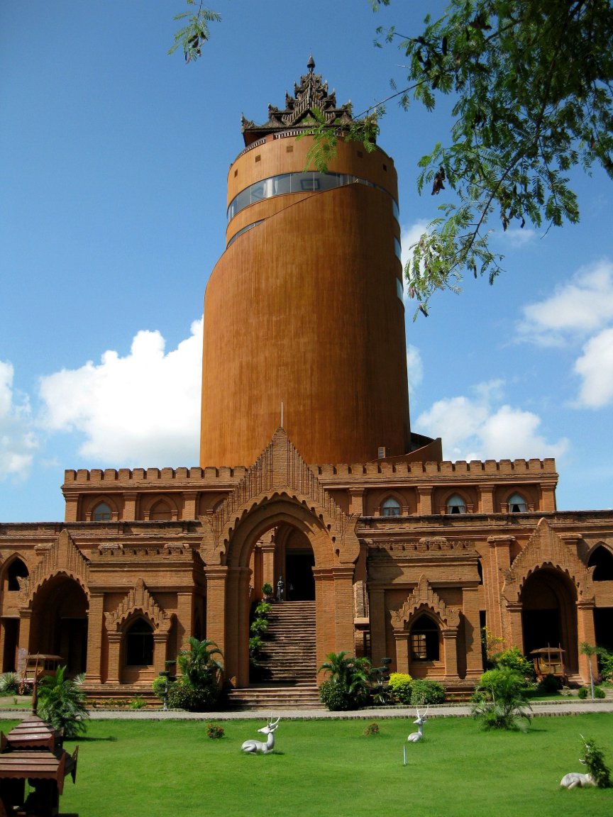 Bagan Viewing Tower.JPG
