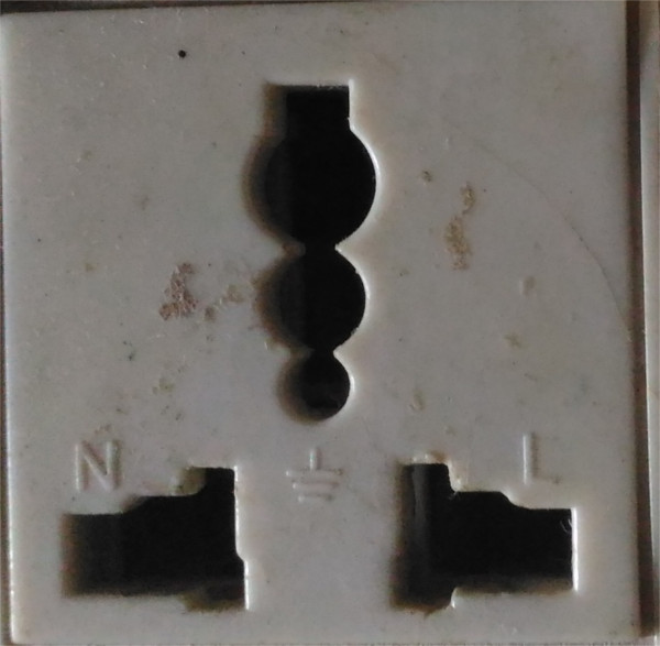 3pin.jpg
