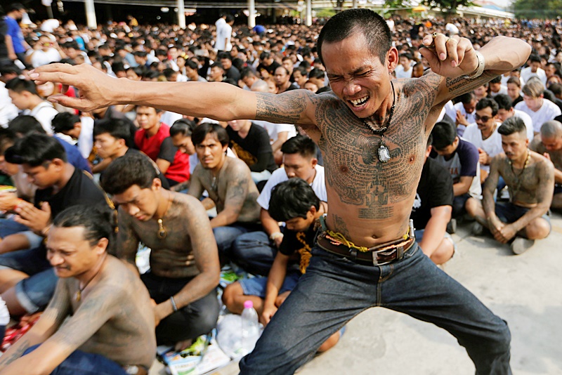 2017-03-11T080253Z_1_LYNXMPED2A04I_RTROPTP_4_THAILAND-TATTOO.JPG