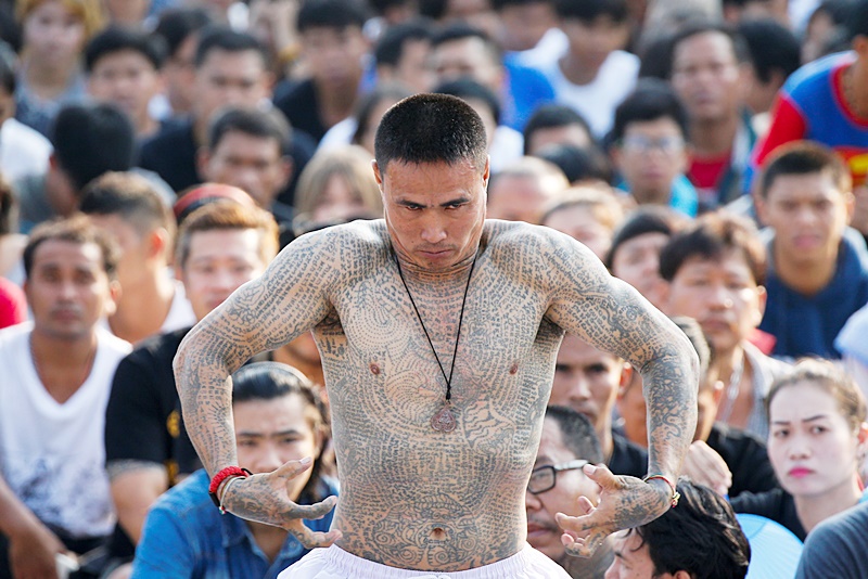 2017-03-11T080253Z_1_LYNXMPED2A04O_RTROPTP_4_THAILAND-TATTOO.JPG