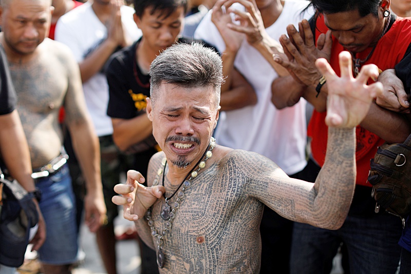 2017-03-11T080253Z_1_LYNXMPED2A04T_RTROPTP_4_THAILAND-TATTOO.JPG