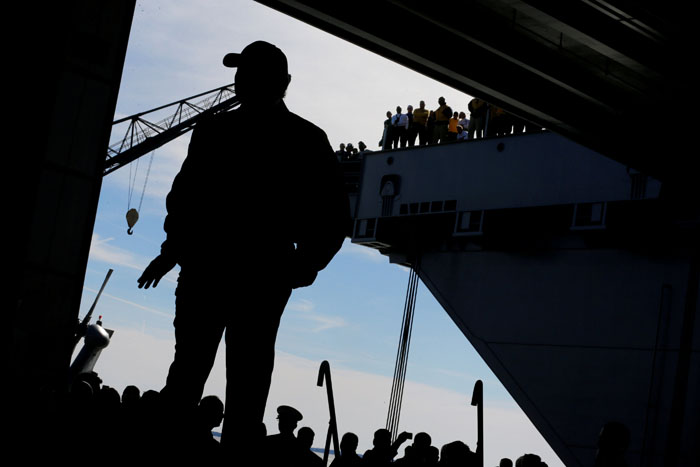 2017-03-17T102401Z_4_LYNXMPED2G0LR_RTROPTP_4_USA-TRUMP-SHIPBUILDING.JPG