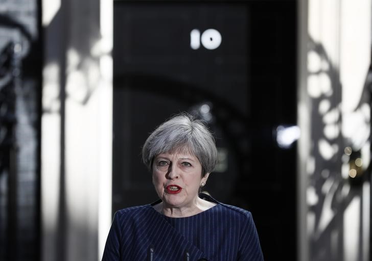 2017-04-18T102838Z_1_LYNXMPED3H0JM_RTROPTP_3_BRITAIN-EU-MAY.JPG
