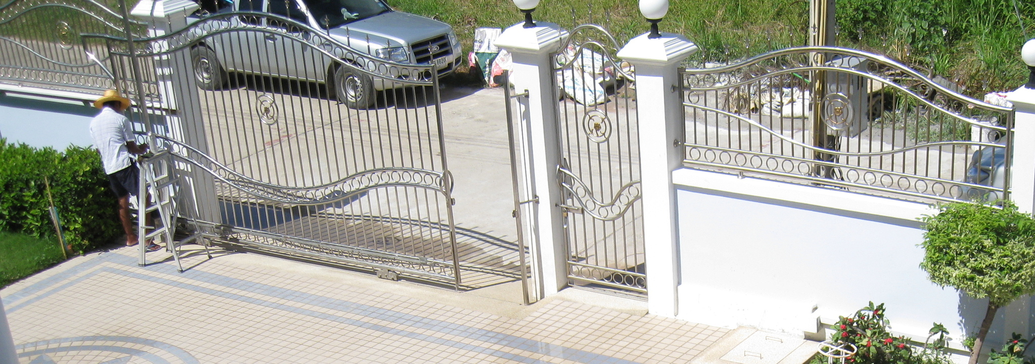 gate.jpg