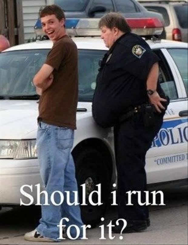 59097881b8ddb_fatcop1.jpg.5fa1b3885690f43d4d5de0934dfe24cc.jpg