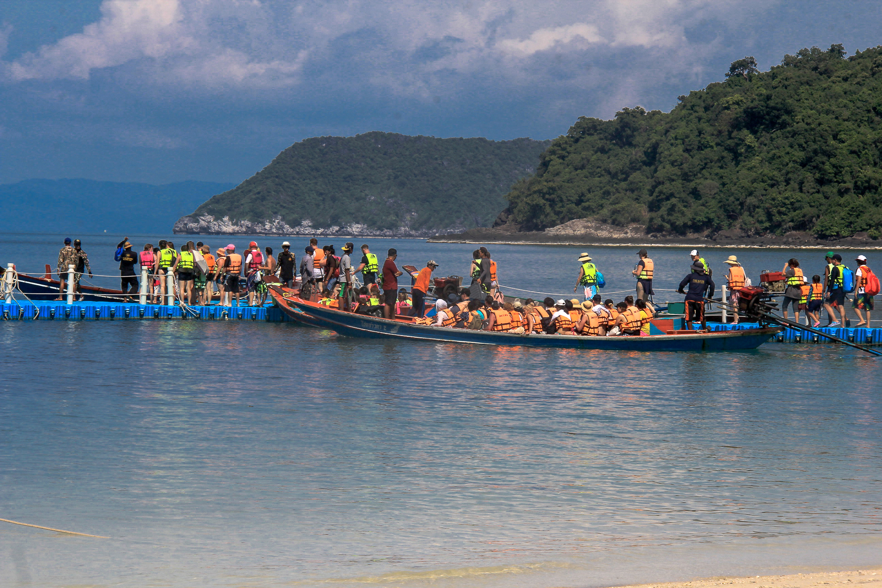 Angthong Marine Park May 2017-0094-2.jpg