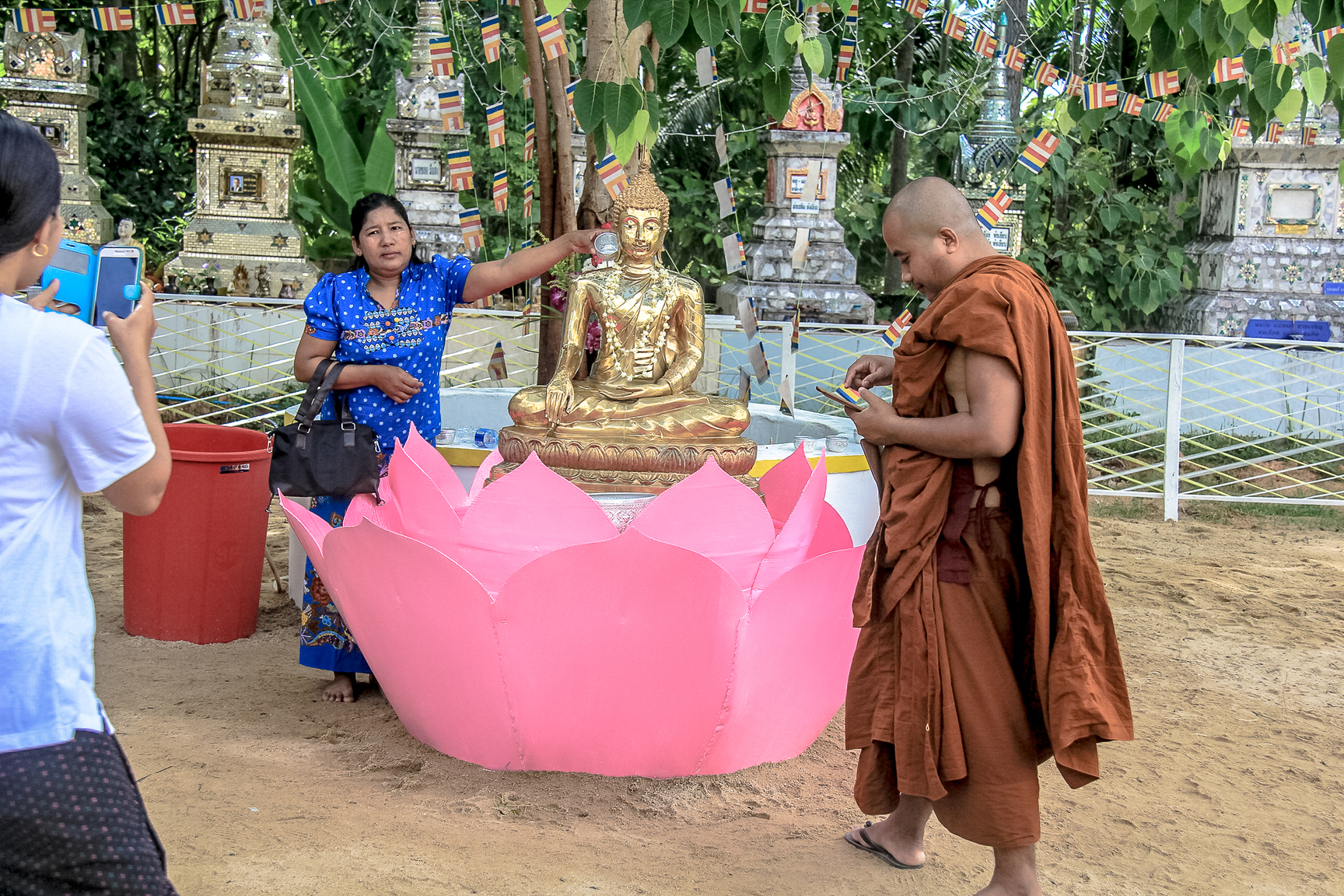 Burmese Temple fest 2017 -0224.jpg