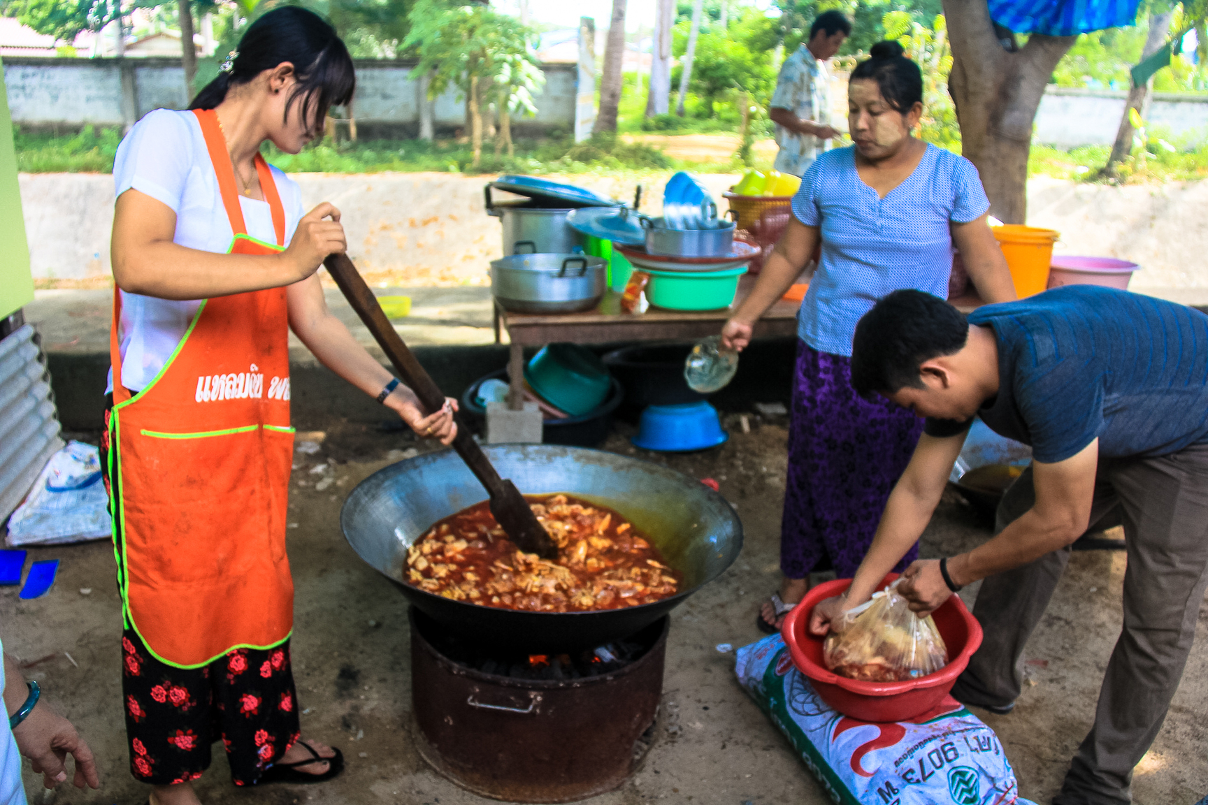 Burmese Temple fest 2017 -0211.jpg
