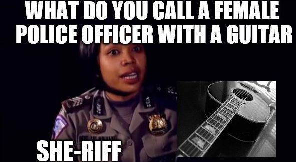 5927d76470589_policeguitar.jpg.1330a0686662a684eda93565b0be6157.jpg
