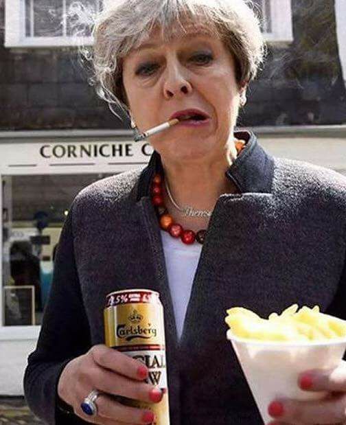 Teresa.jpg.df4f6c2022a37c6afe939826d389ab98.jpg