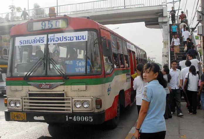 bus-696x472.jpg