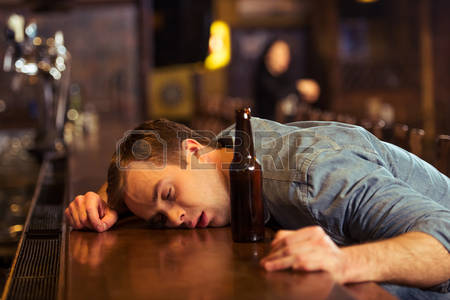 bar.jpg.592d0a60e463583964567e4133bafa9e.jpg