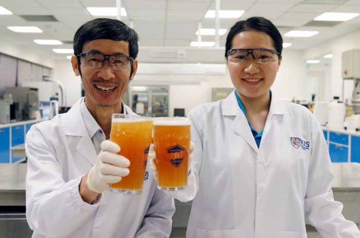 2017-07-28T090723Z_1_LYNXMPED6R0L5_RTROPTP_3_SINGAPORE-PROBIOTICBEER.JPG