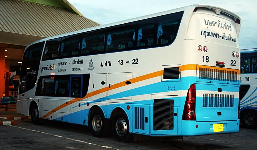 596458adb3fa4_vipbus.jpg.80cc6d704ad04044a75efb7e4102817b.jpg
