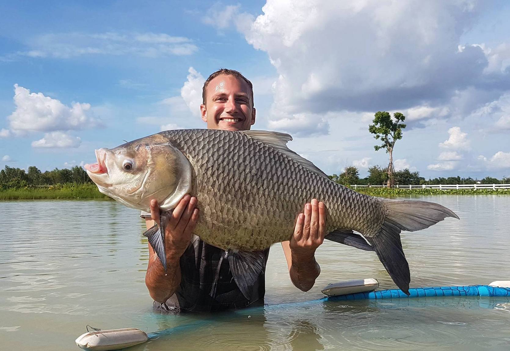 udon-thani-fishing.jpg
