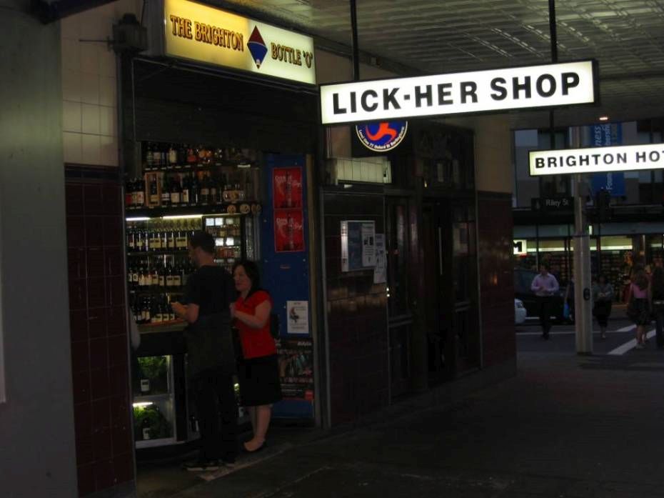 59a76c94585f0_lickershop.jpg.0bbbb056550f95cd23dd2963255de1f6.jpg