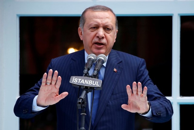 tag-reuters-2.jpg