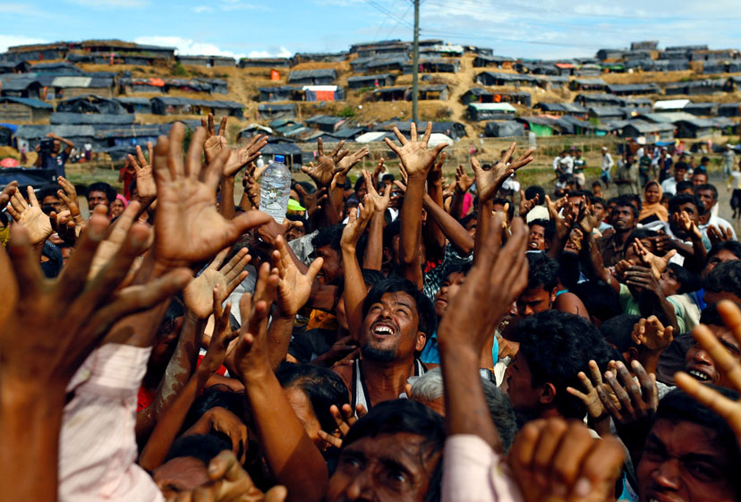 2017-09-14T101913Z_1_LYNXNPED8D0R0_RTROPTP_4_MYANMAR-ROHINGYA-BANGLADESH.JPG