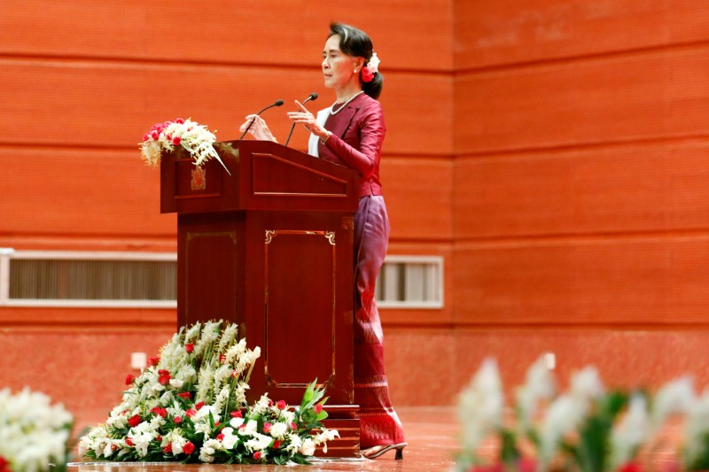 2017-09-19T044739Z_1_LYNXNPED8I07N_RTROPTP_3_MYANMAR-ROHINGYA-SUU-KYI.JPG
