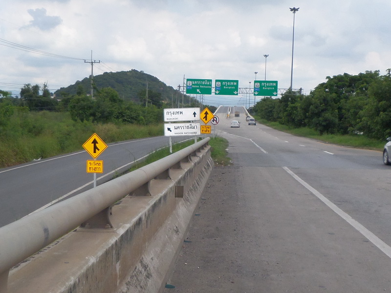 59afd4ba98fae_RoadSign.JPG.cc2282693c5705a51e7be5c16b4f1263.JPG