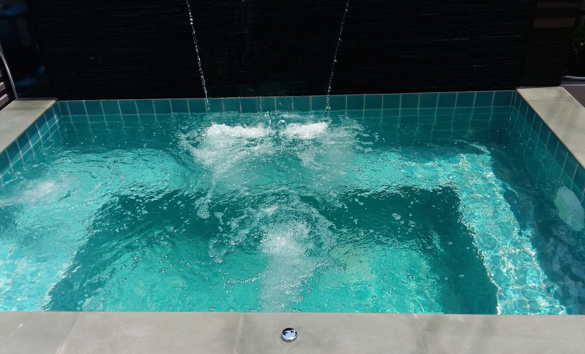 Pool2.jpg
