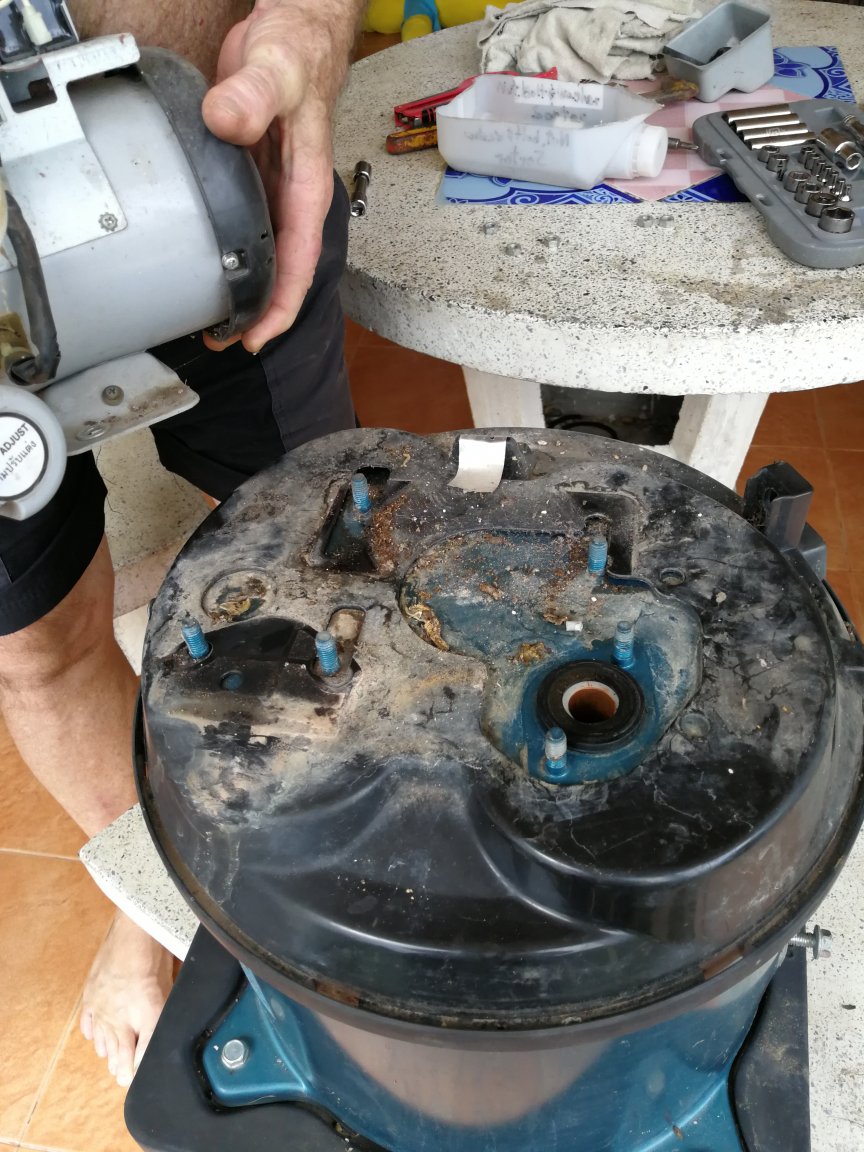 1 pump removal.jpg