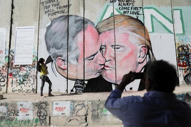 tag-reuters.jpg