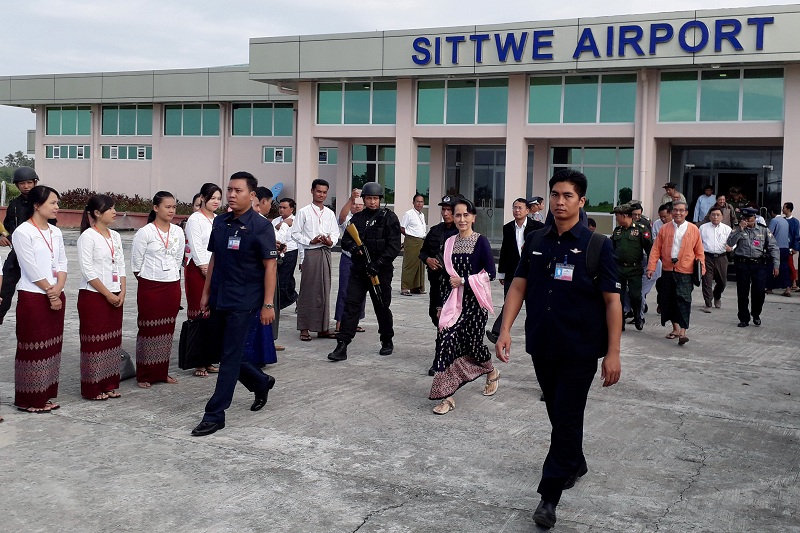 2017-11-02T080323Z_1_LYNXMPEDA10JH_RTROPTP_4_MYANMAR-ROHINGYA.JPG