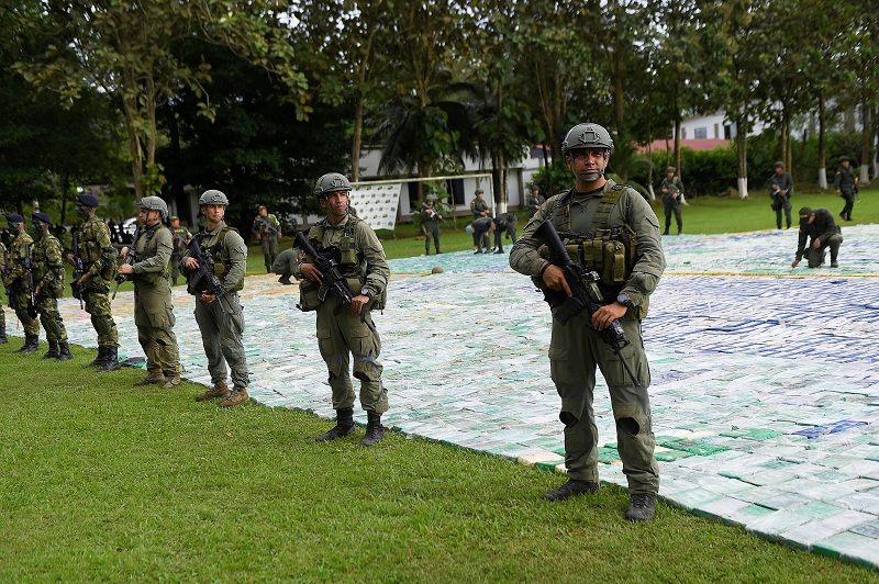 2017-11-09T000427Z_1_LYNXMPEDA800A_RTROPTP_4_COLOMBIA-DRUGS.JPG