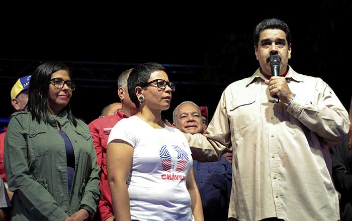 2017-12-11T135916Z_1_LYNXMPEDBA0VD_RTROPTP_4_VENEZUELA-POLITICS.JPG