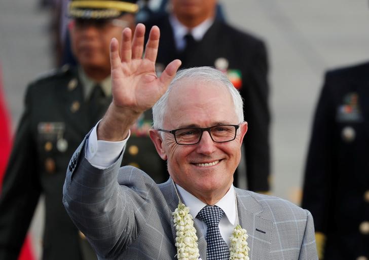 2017-12-13T053438Z_1_LYNXMPEDBC0H7_RTROPTP_3_ASEAN-SUMMIT.JPG