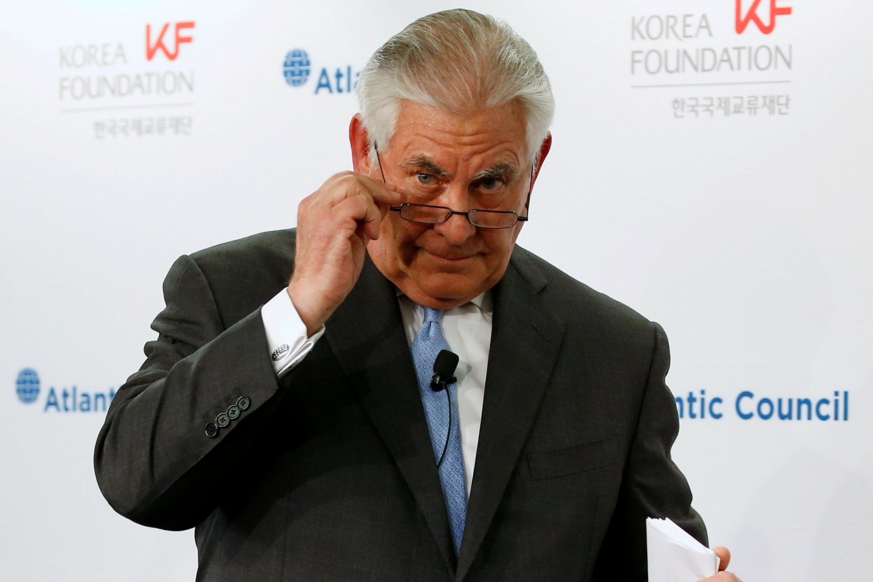 2017-12-13T193046Z_1_LYNXMPEDBC1OQ_RTROPTP_4_NORTHKOREA-MISSILES-USA.JPG
