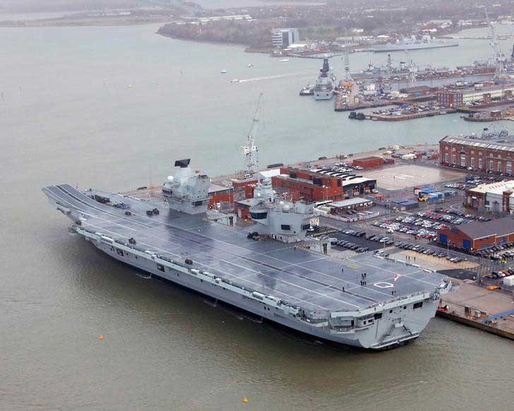 2017-12-19T080143Z_1_LYNXMPEDBI0EY_RTROPTP_3_BRITAIN-DEFENCE.JPG