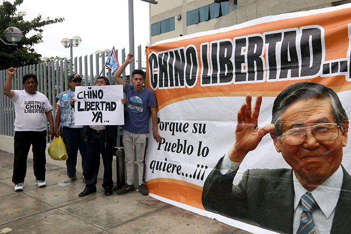 2017-12-24T234537Z_2_LYNXMPEDBN0M0_RTROPTP_4_PERU-FUJIMORI.JPG