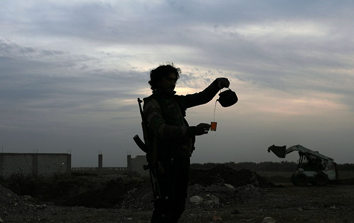 2017-12-25T222659Z_1_LYNXMPEDBO0JU_RTROPTP_4_MIDEAST-CRISIS-SYRIA.JPG