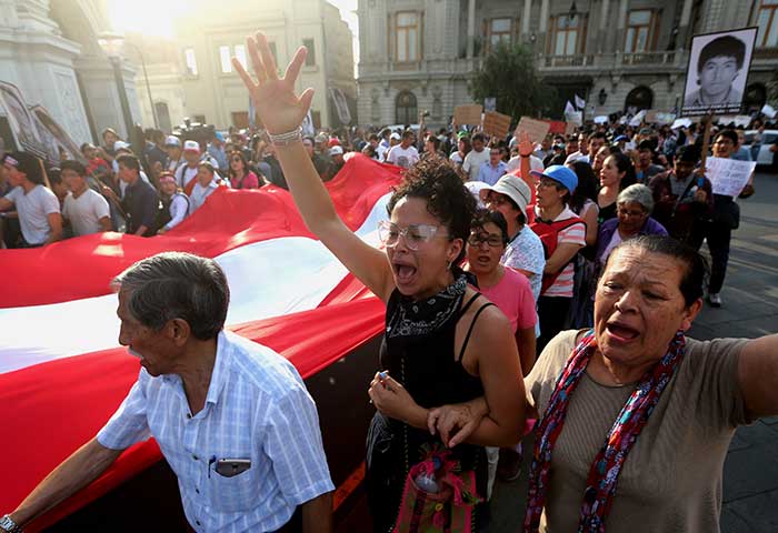 2017-12-26T023247Z_1_LYNXMPEDBP02S_RTROPTP_4_PERU-FUJIMORI.JPG