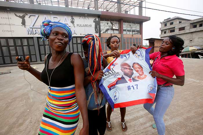 2017-12-28T191535Z_1_LYNXMPEDBR11V_RTROPTP_4_LIBERIA-ELECTION.JPG