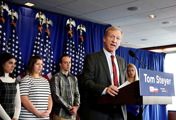 2018-01-08T195722Z_1_LYNXMPEE071CG_RTROPTP_4_USA-POLITICS-STEYER.JPG