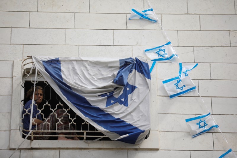 2018-01-09T185225Z_1_LYNXMPEE081BW_RTROPTP_3_ISRAEL-PALESTINIANS-SETTLERS.JPG