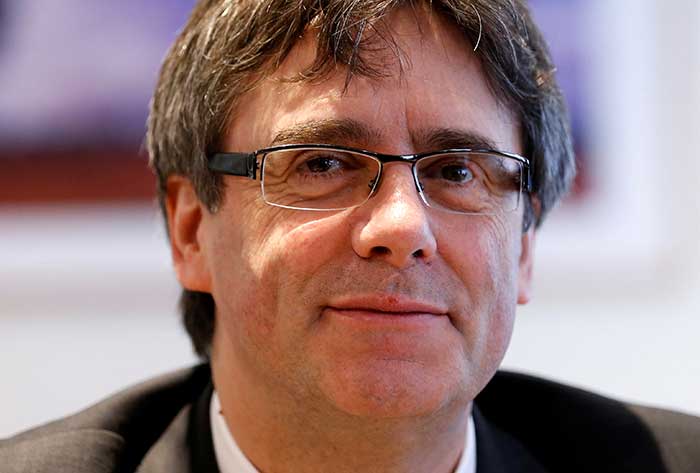 2018-01-16T030039Z_1_LYNXMPEE0F03T_RTROPTP_4_SPAIN-POLITICS-CATALONIA-PUIGDEMONT.JPG