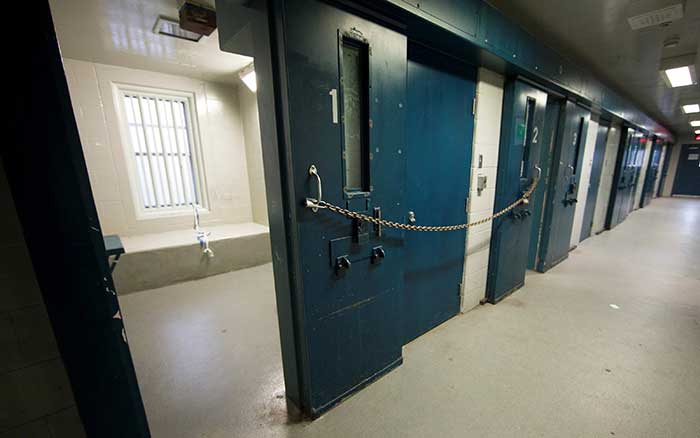 2018-01-17T222424Z_1_LYNXMPEE0G1XE_RTROPTP_4_CANADA-PRISON-SOLITARY.JPG
