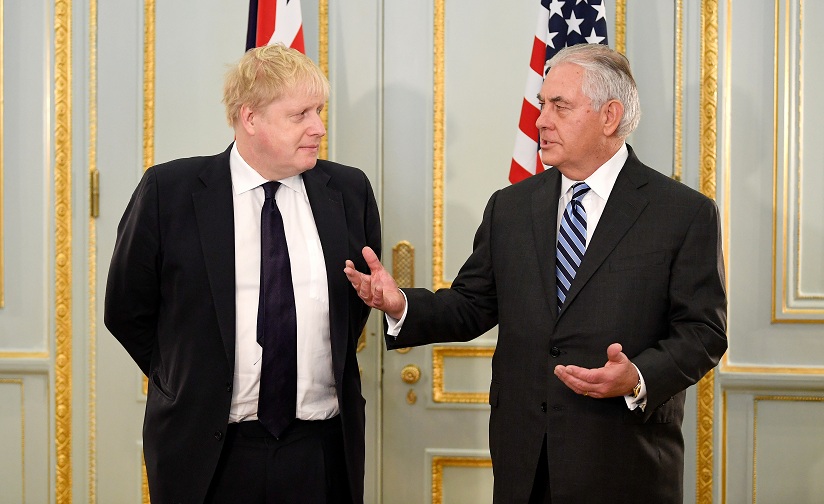 2018-01-22T140513Z_1_LYNXMPEE0L1AX_RTROPTP_4_USA-BRITAIN-TILLERSON.JPG