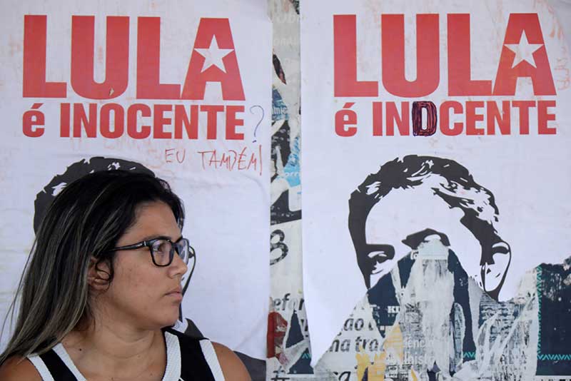 2018-01-22T223949Z_1_LYNXMPEE0L24R_RTROPTP_4_BRAZIL-POLITICS-LULA.JPG