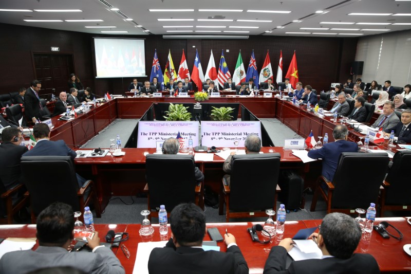2018-01-23T090251Z_1_LYNXMPEE0M0IX_RTROPTP_3_APEC-SUMMIT.JPG
