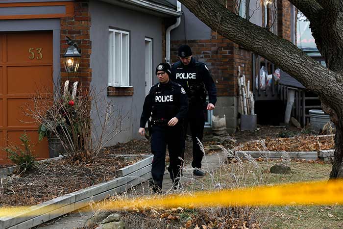 2018-01-30T012243Z_1_LYNXMPEE0T02X_RTROPTP_4_CANADA-CRIME-SERIAL.JPG