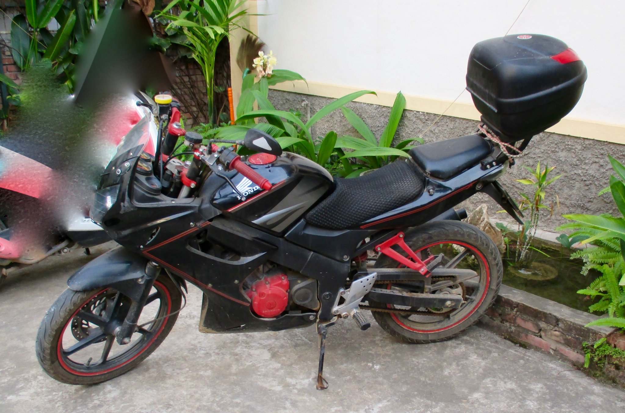 5a6d72dff1c79_2008ceeber150.thumb.jpg.f6bfbeafd35af71001037fa4df8ef8e3.jpg