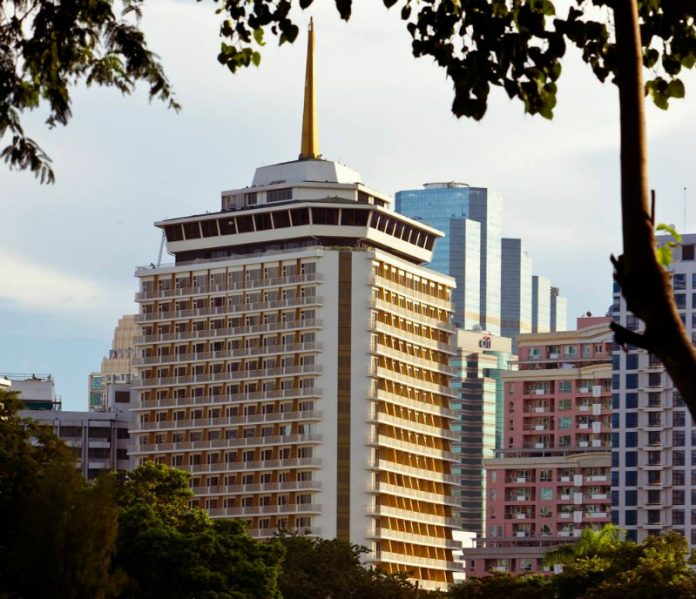 Dusit-Thani-696x599.jpg