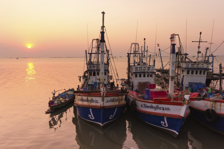 fishing-boat.jpg