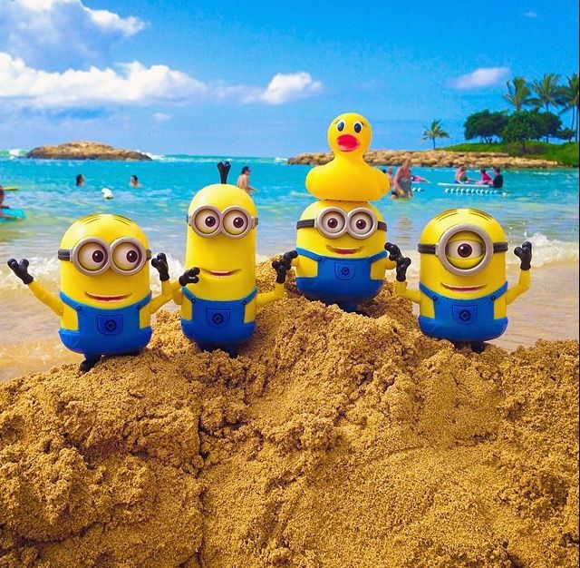 minionbeach.jpg.5b51cd106a0f011bbb86abcc6cdb478d.jpg