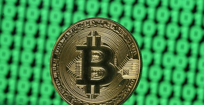 2017-12-10T060504Z_1_LYNXMPEDB903Y_RTROPTP_4_BOSNIA-BITCOIN-650x336.jpg